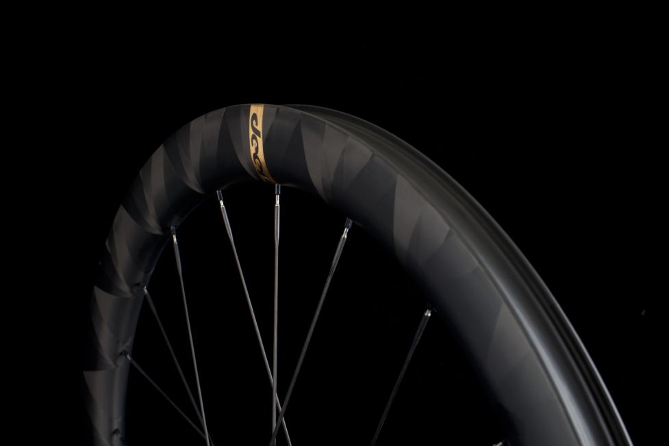 Customize 700C Carbon Disc Wheelset 31mm Wide All Road Gravel